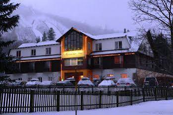 Hotel Harrachov Inn 3*