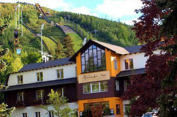 Hotel Harrachov Inn Отель 3*
